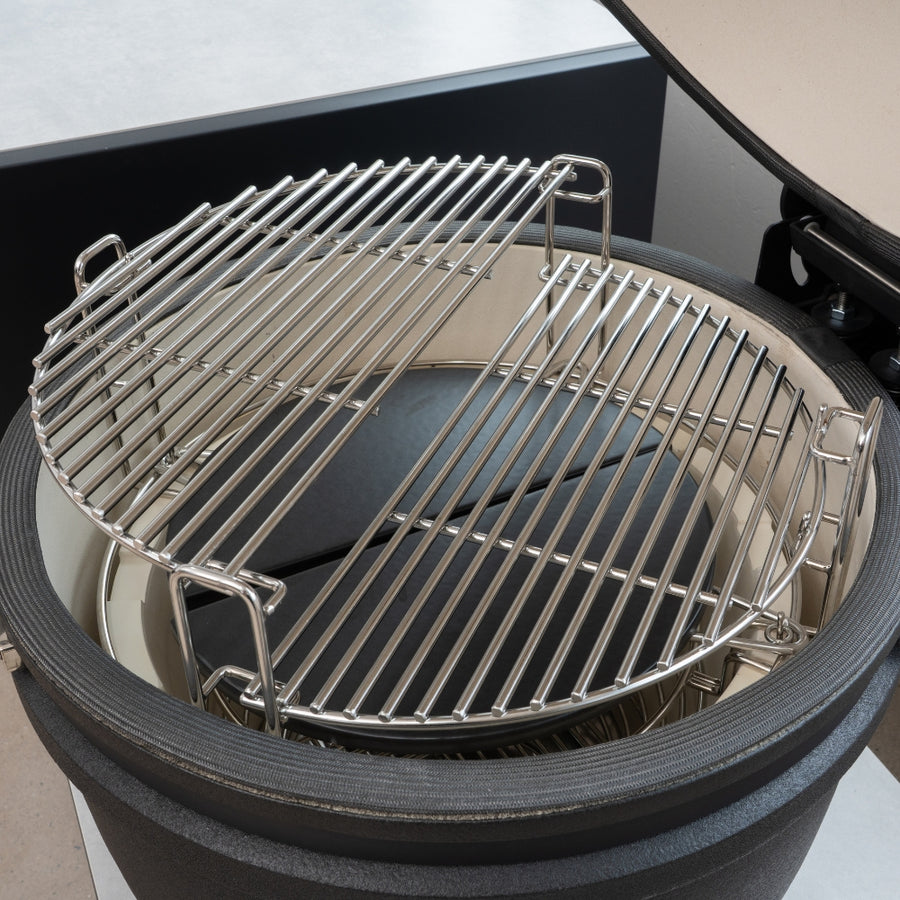 Kamado Egg internal view