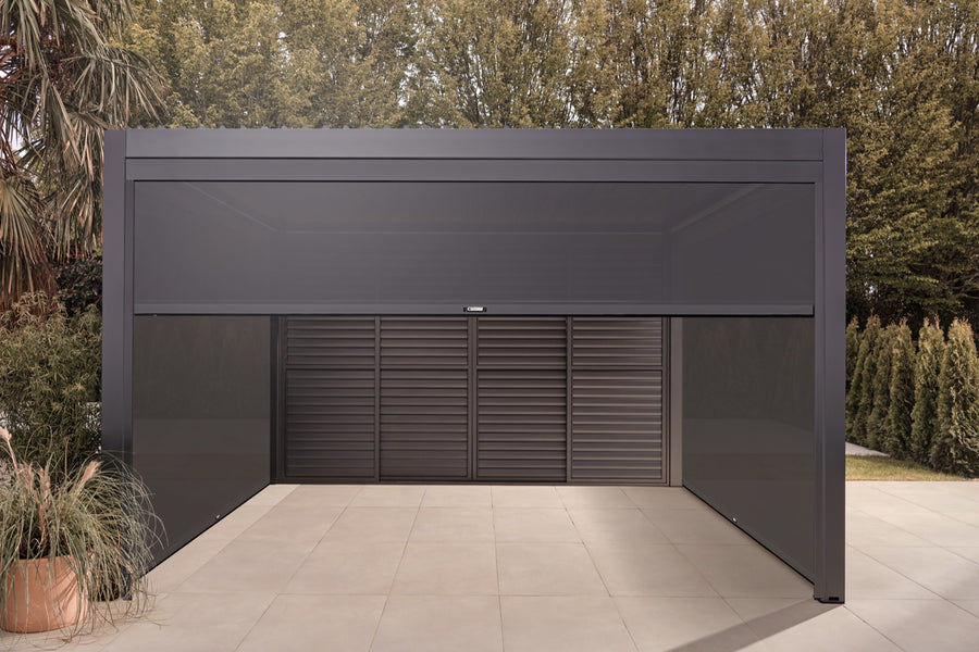 Luxe pergola with a closed side screen