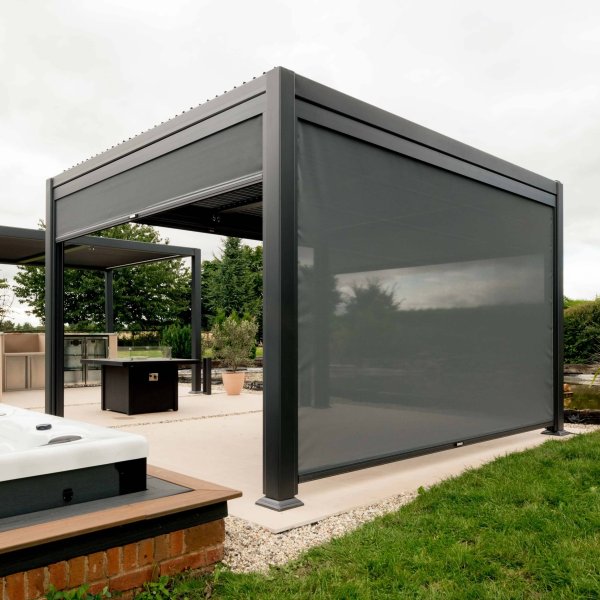 Maranza deluxe screen from Suns Lifestyle