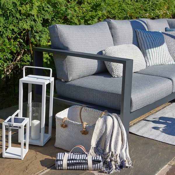 Luxury Garden Furniture from Suns Lifestyle