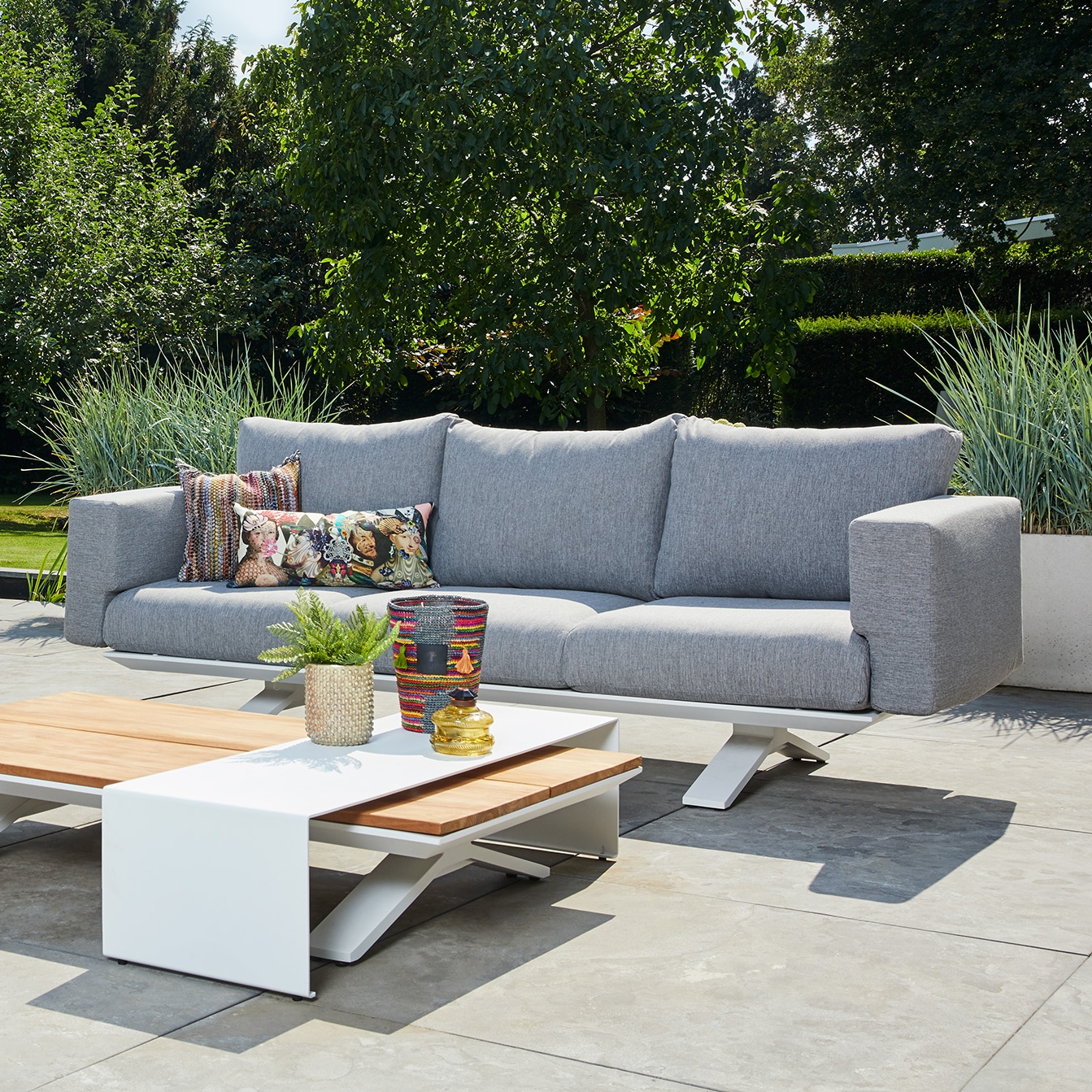 niveau Komst mogelijkheid Stockholm Outdoor Lounge Set | Luxury Garden Sofa | Suns Lifestyle